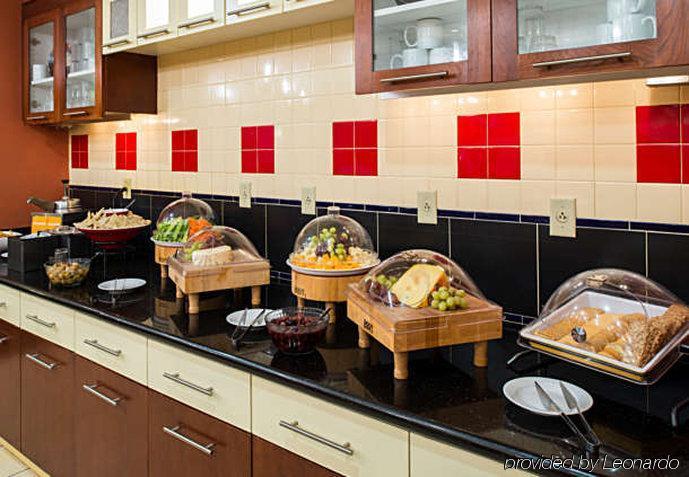 Residence Inn By Marriott Philadelphia Langhorne Restaurant bilde